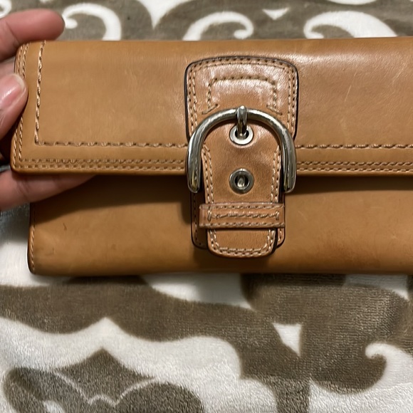 COACH Vintage Tan Leather Wallet - Picture 5 of 9